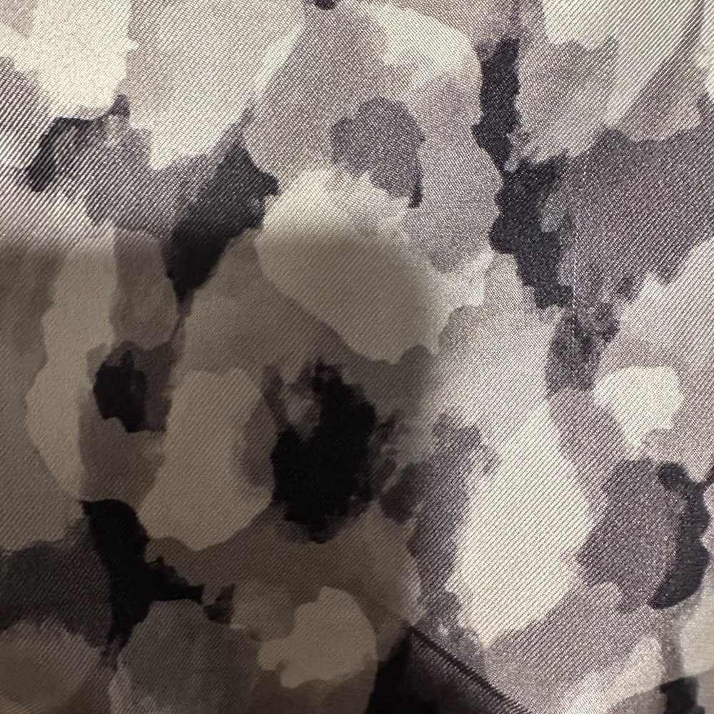 THEORY Silk Swintin Reflect Print Sleeveless Top Size Small - Picture 12 of 12